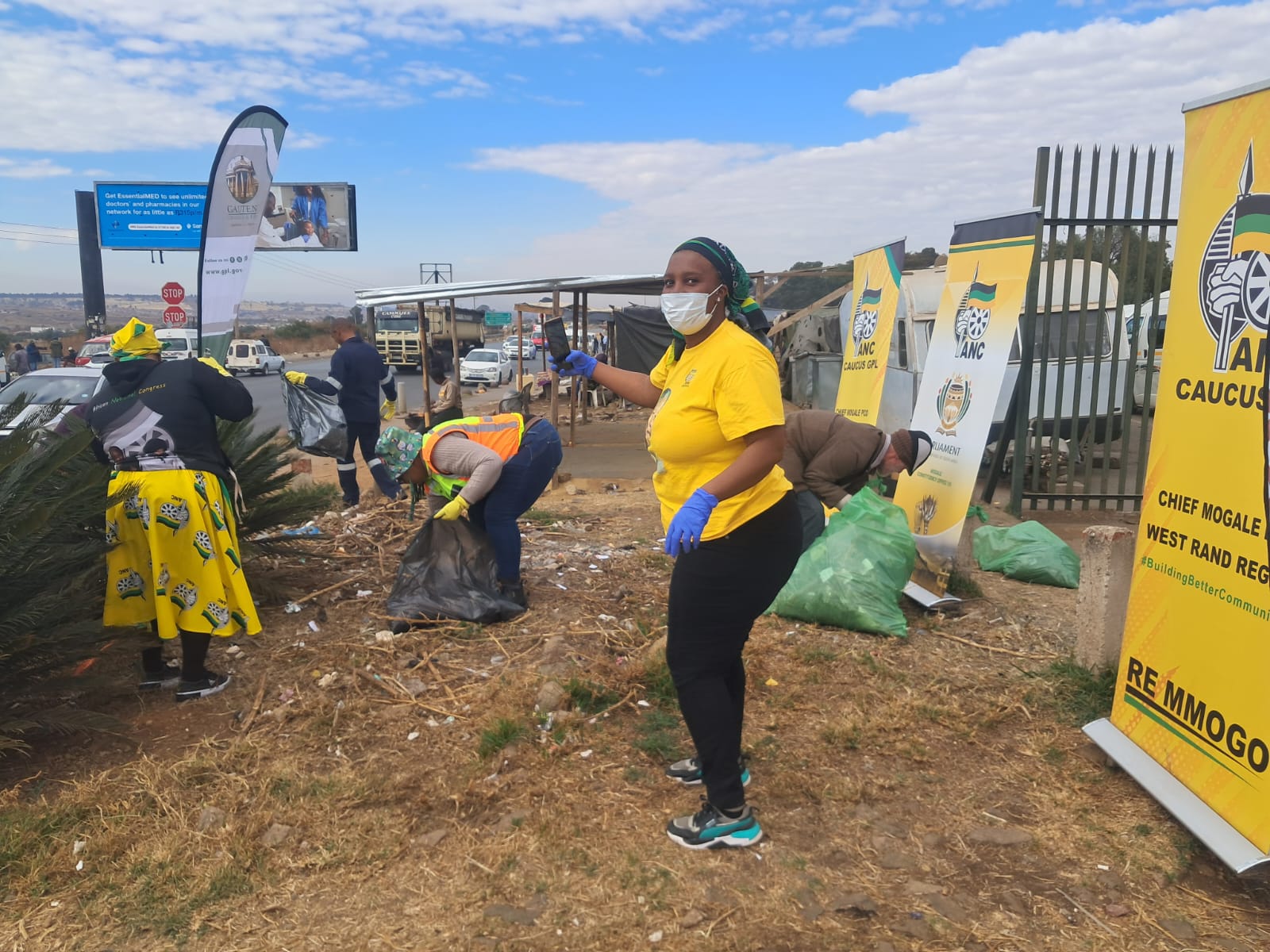 Mandela Day - Volunteer with Mask & Gloves